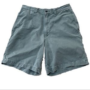 GAP Flat Front Chino Shorts - Dark Olive Size 32